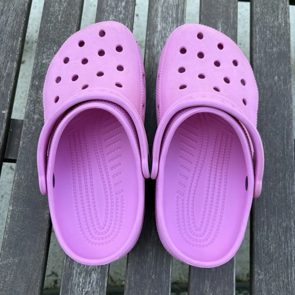 Crocs Kids J2 Pink Classic Clog Barbiecore Lightweight